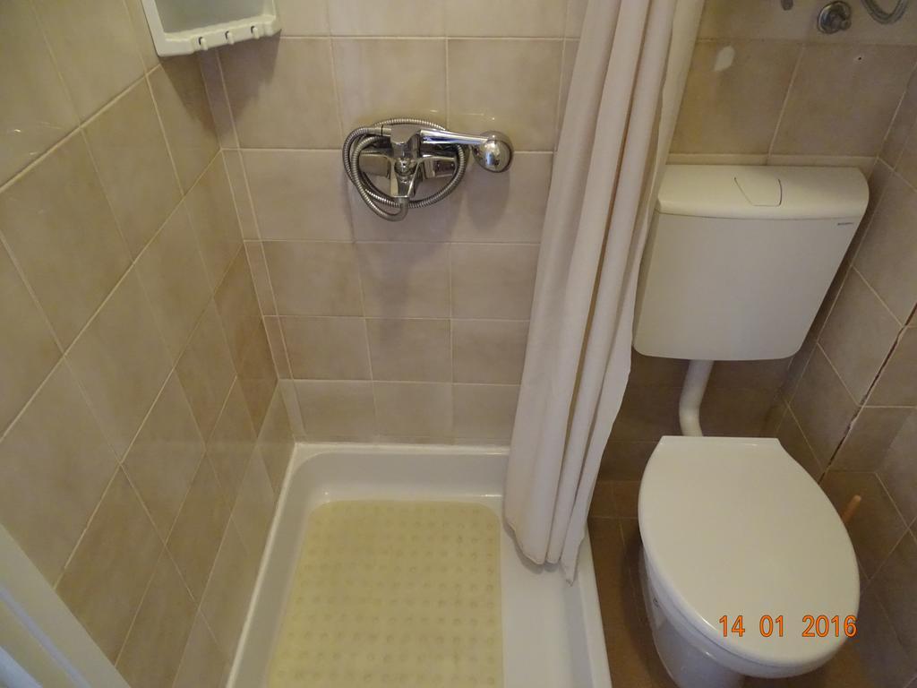 Guest House Ab Adria Home 로비니 객실 사진
